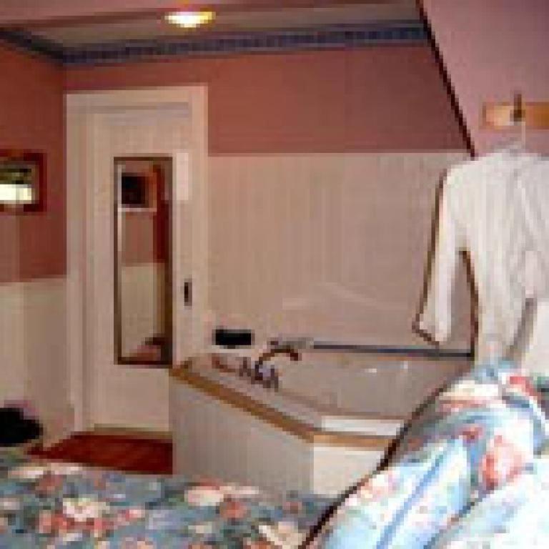 Brookview Manor Inn Canadensis Exteriör bild
