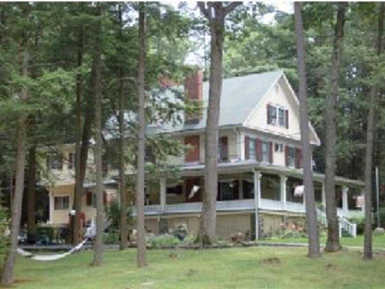 Brookview Manor Inn Canadensis Exteriör bild